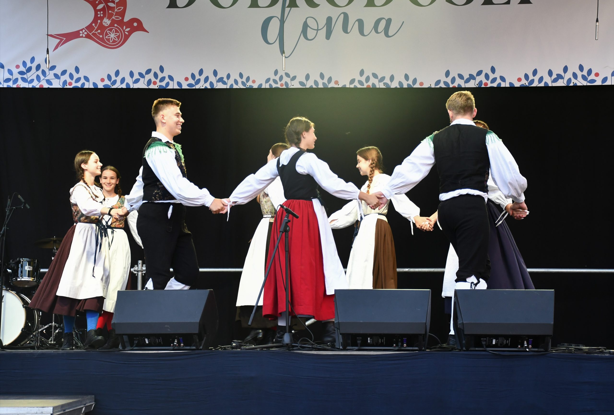 Otroška folklorna skupina Društva Slovencev Triglav Banjaluka iz Bosne in Hercegovine