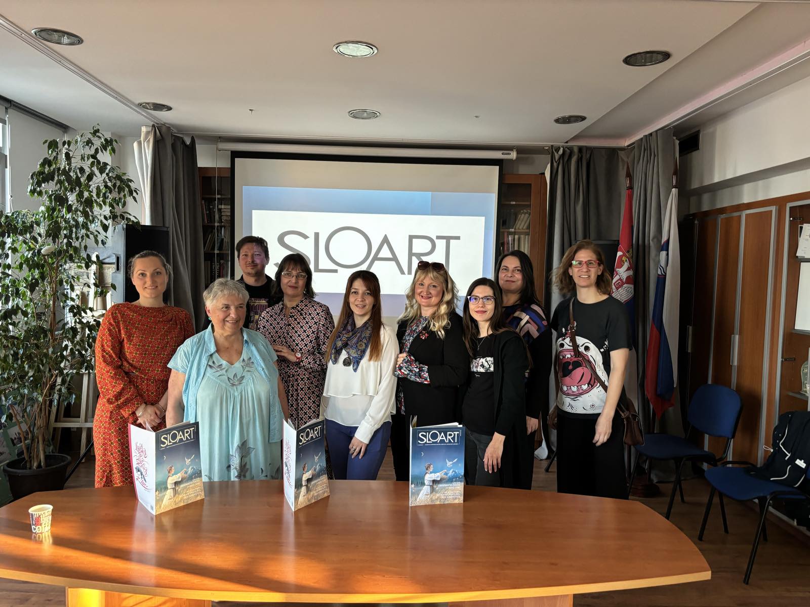 Redakcija na predstavitvi časopisa