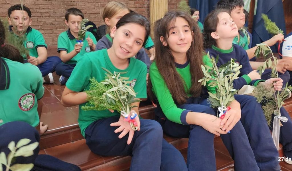 italija_mendoza Deklice z butaricami.