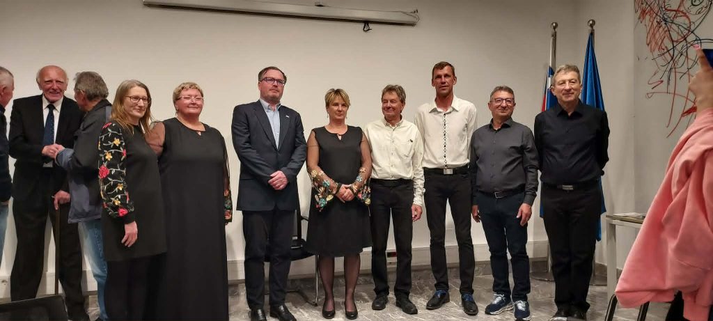 Slovenija_V Sarajevu Društva
